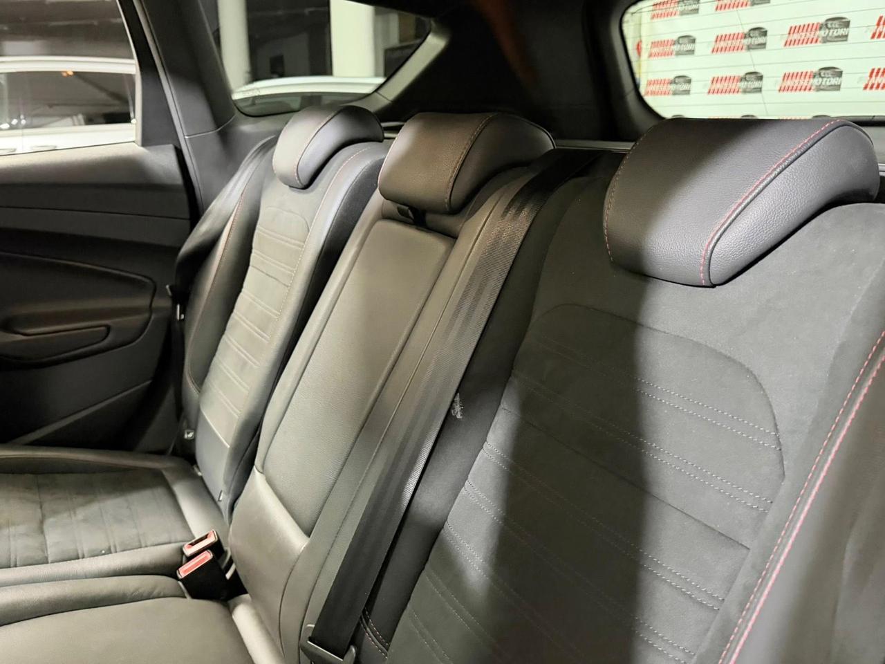 Ford Kuga 2.0 TDCI 150 CV S&S 2WD ST-Line