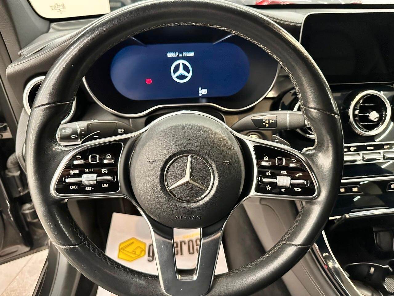 Mercedes-benz GLC 220d 4Matic Coupé Sport Pelle estesa Cockpit