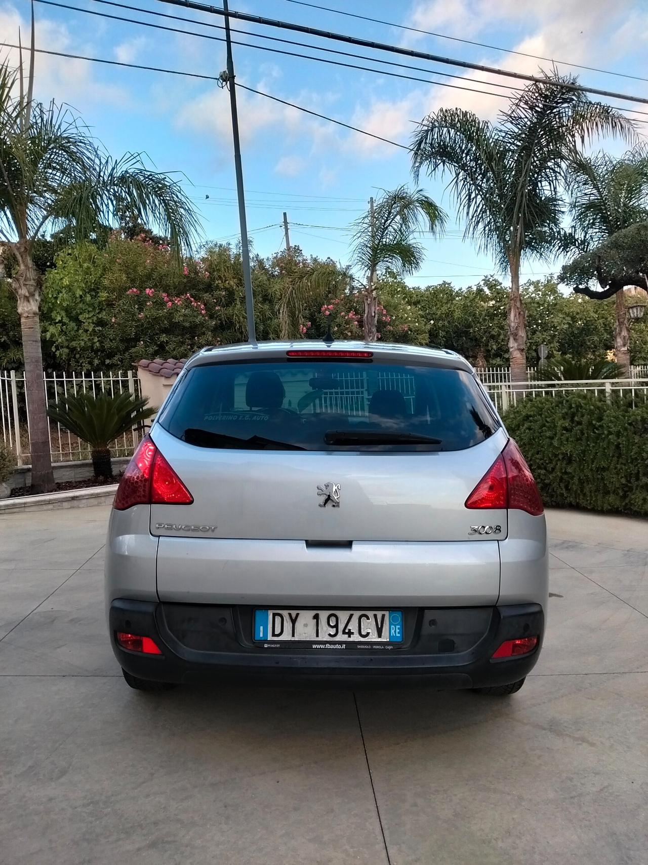 Peugeot 3008 1.6 HDi 110CV Premium