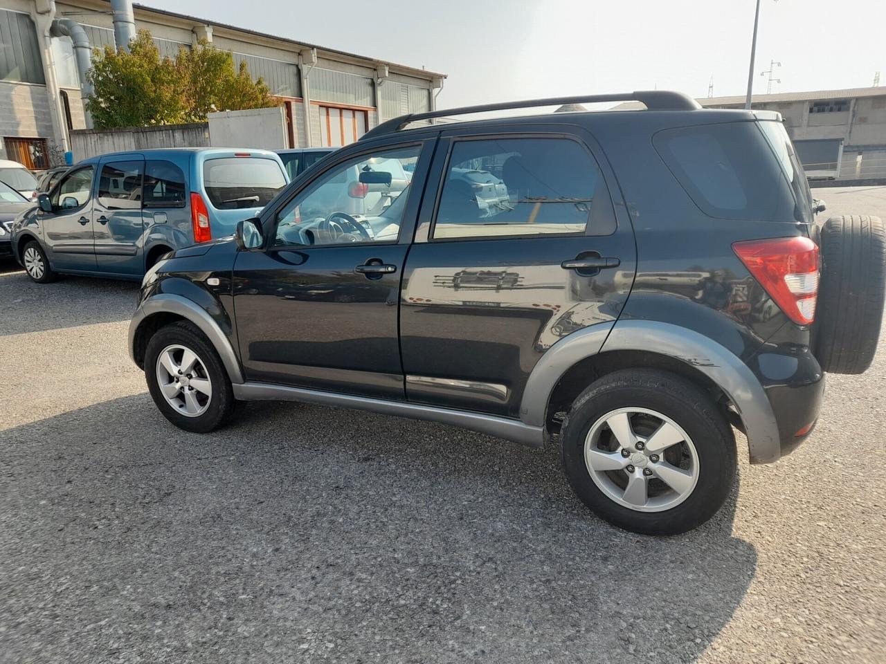 Daihatsu Terios 1.5 4WD CX Green Powered