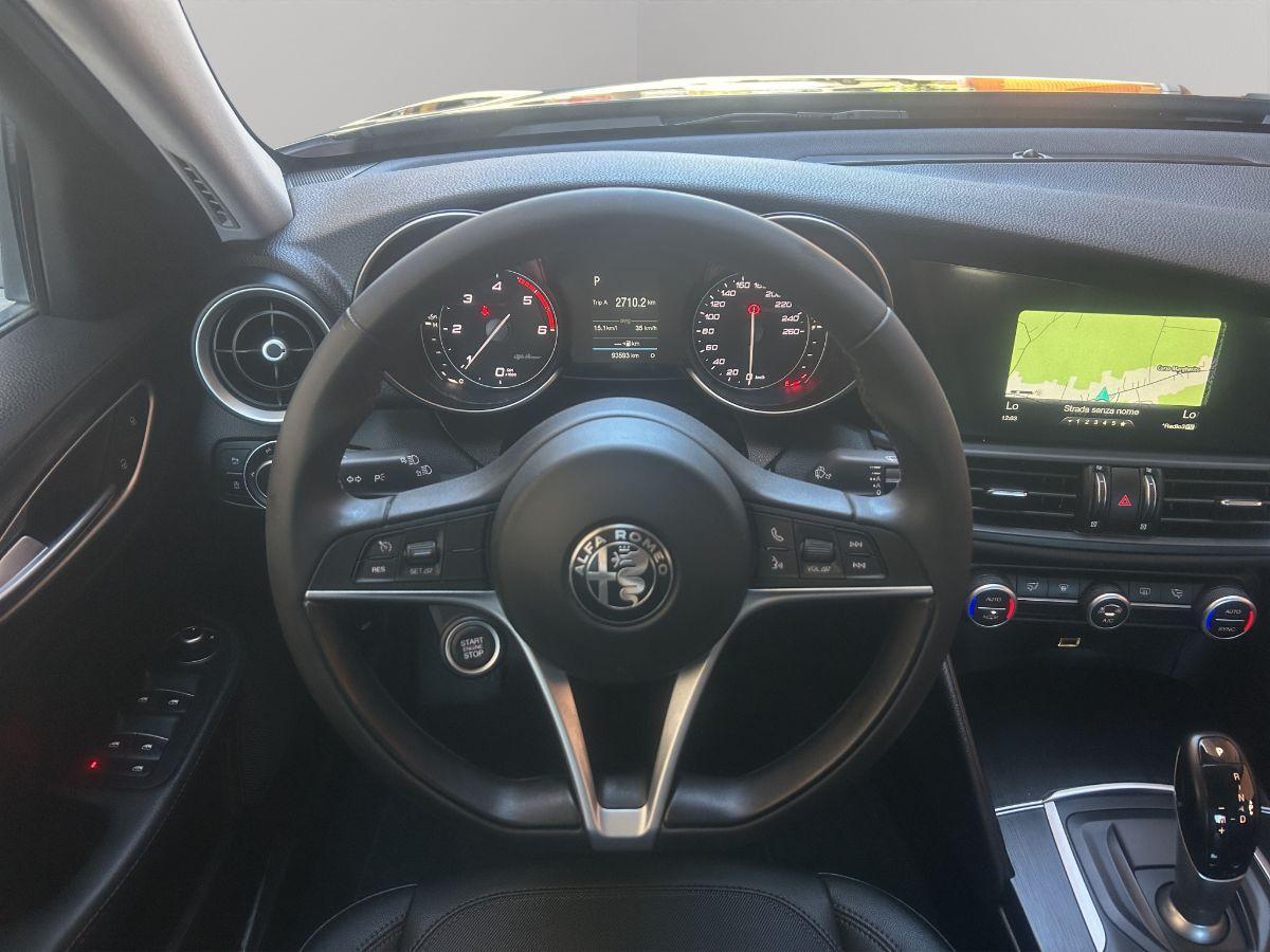 ALFA ROMEO - Giulia - 2.2 Turbodiesel 150 CV AT8 EXECUTIVE