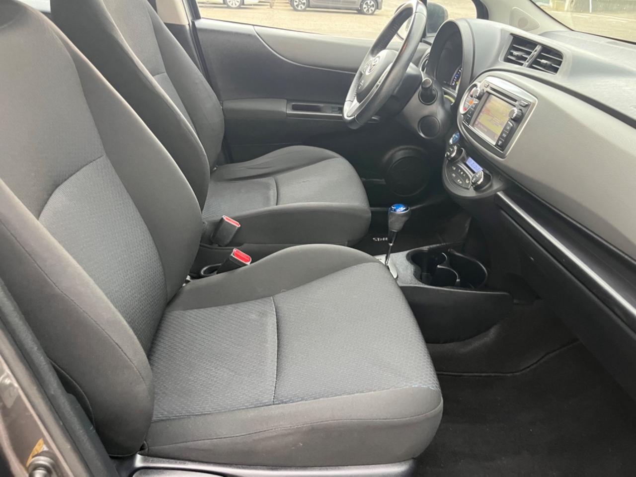 Toyota Yaris 1.5 Hybrid 2014 78.000km tagliandati