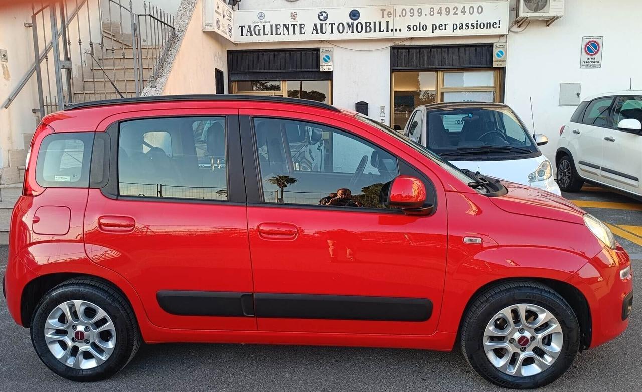 Fiat Panda 1.3 MJT 95 CV S&S Lounge 2017