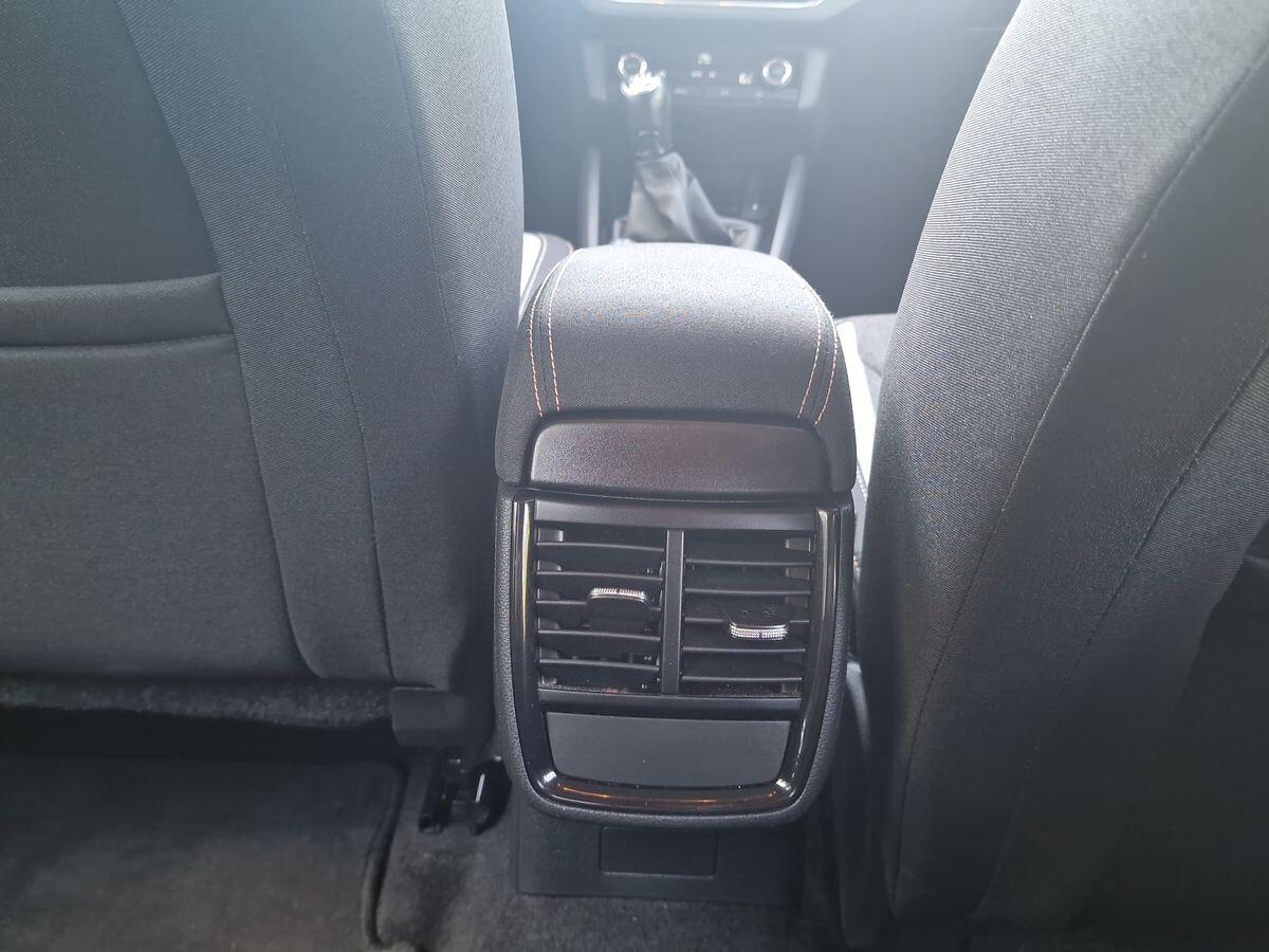 SKODA KAMIQ 1.0 BENZ 110CV STYLE