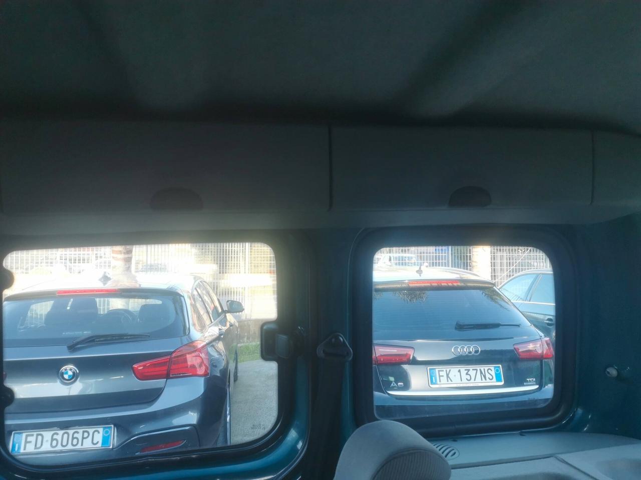 Renault Kangoo 1.5 dCi 65CV cat 5 porte 2003