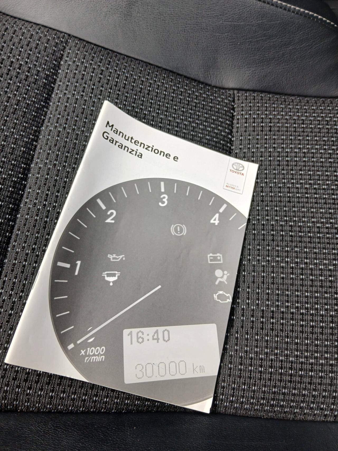 Toyota Auris 1.8 Hybrid Lounge