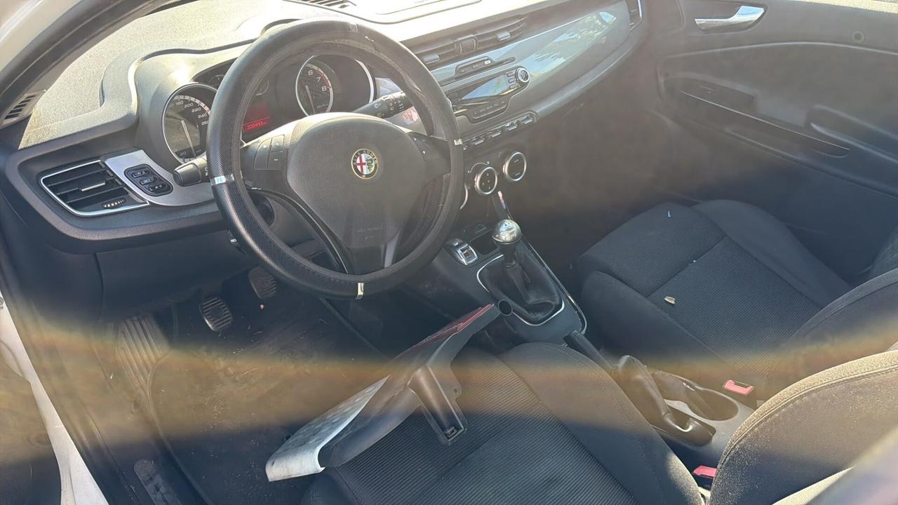 Alfa Romeo Giulietta 1.4 Turbo 120 CV GPL Distinctive