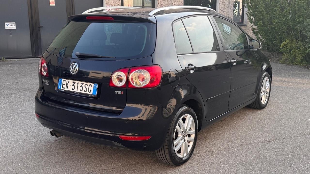 Volkswagen Golf 1.4 TSI 122CV 5p. Highline ok neo patentati