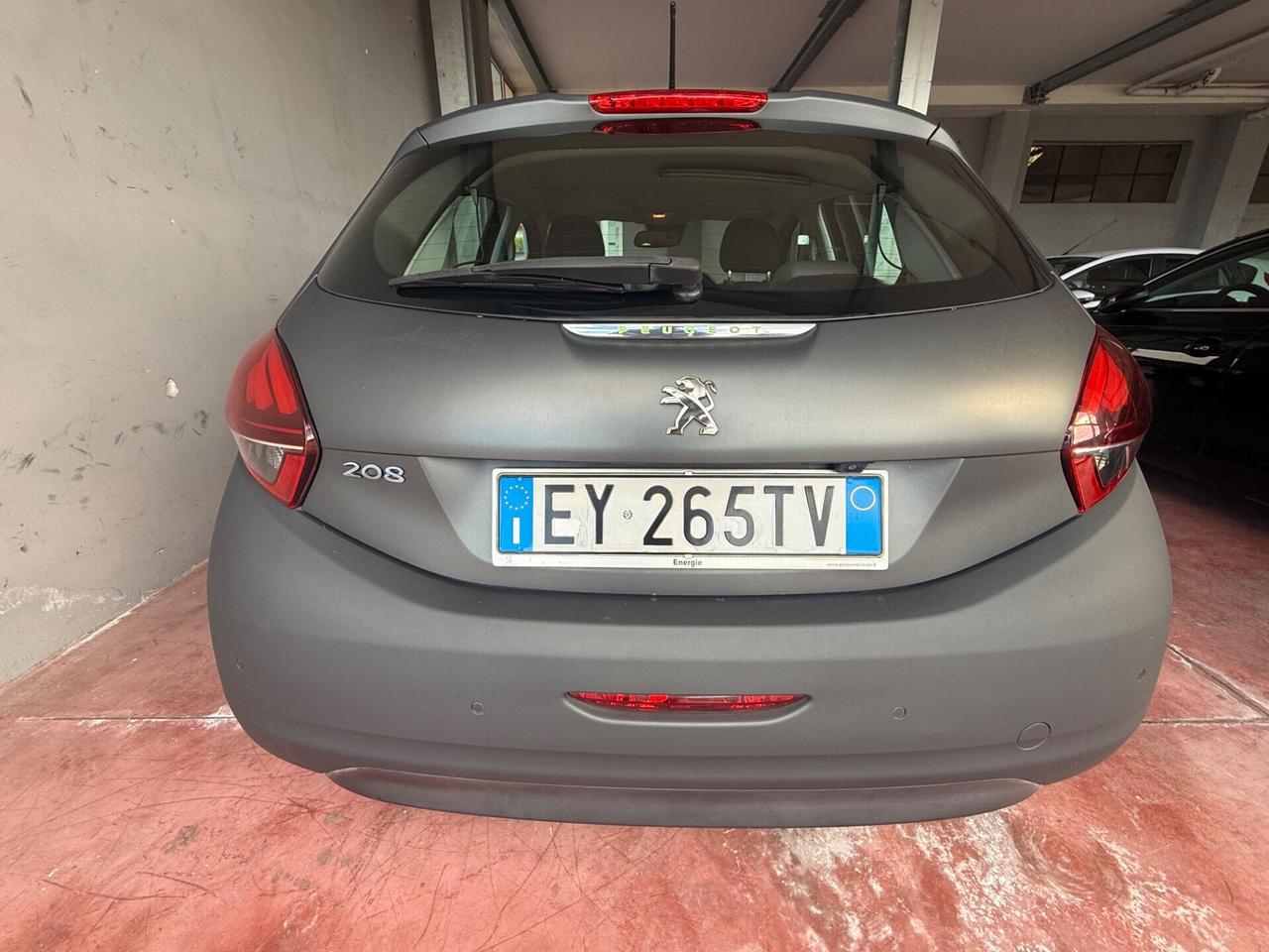 Peugeot 208 PureTech 82 5 porte Allure serie limitata
