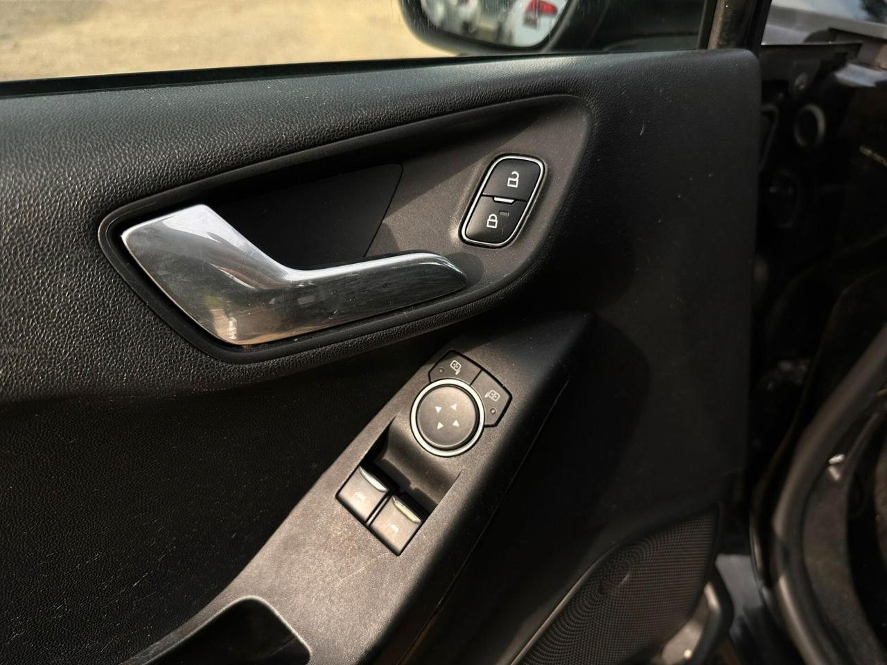 Ford Fiesta 1.5 TDCi Start&Stop 5 porte Titanium