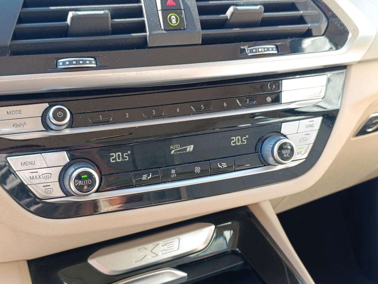BMW X3 xdrive20d mhev 48V Business Advantage auto