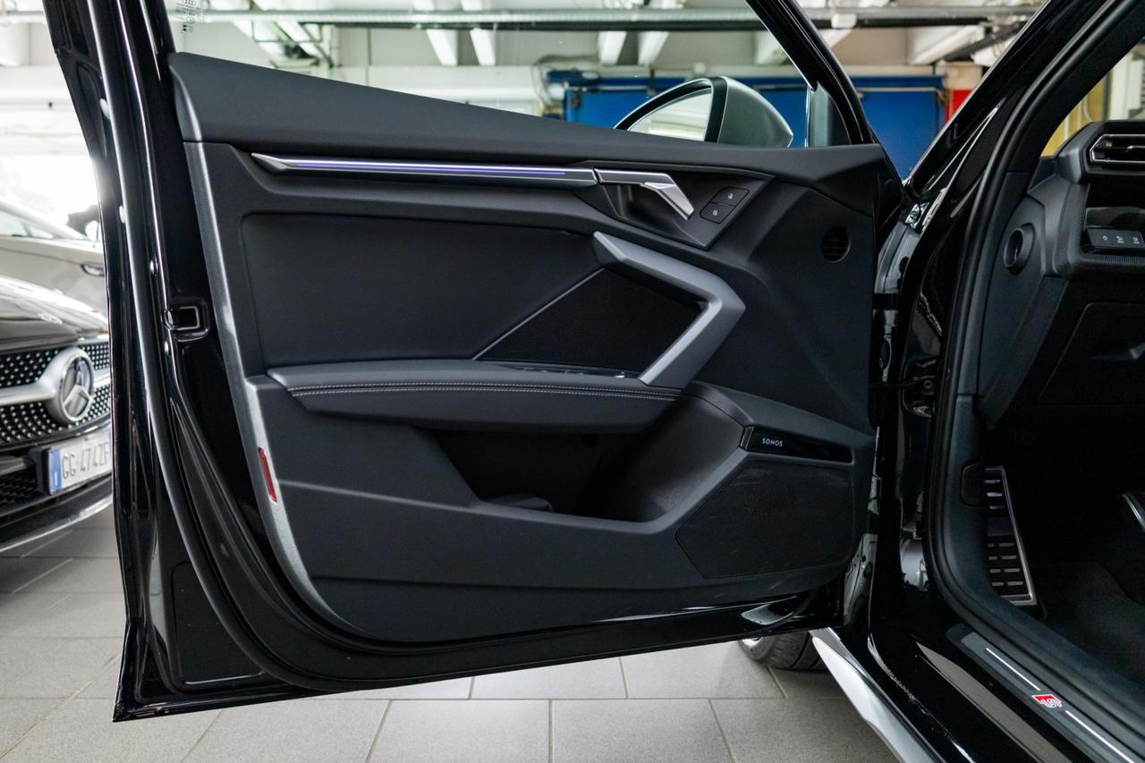 AUDI S3 2.0 TFSI QUATTRO S-TRONIC