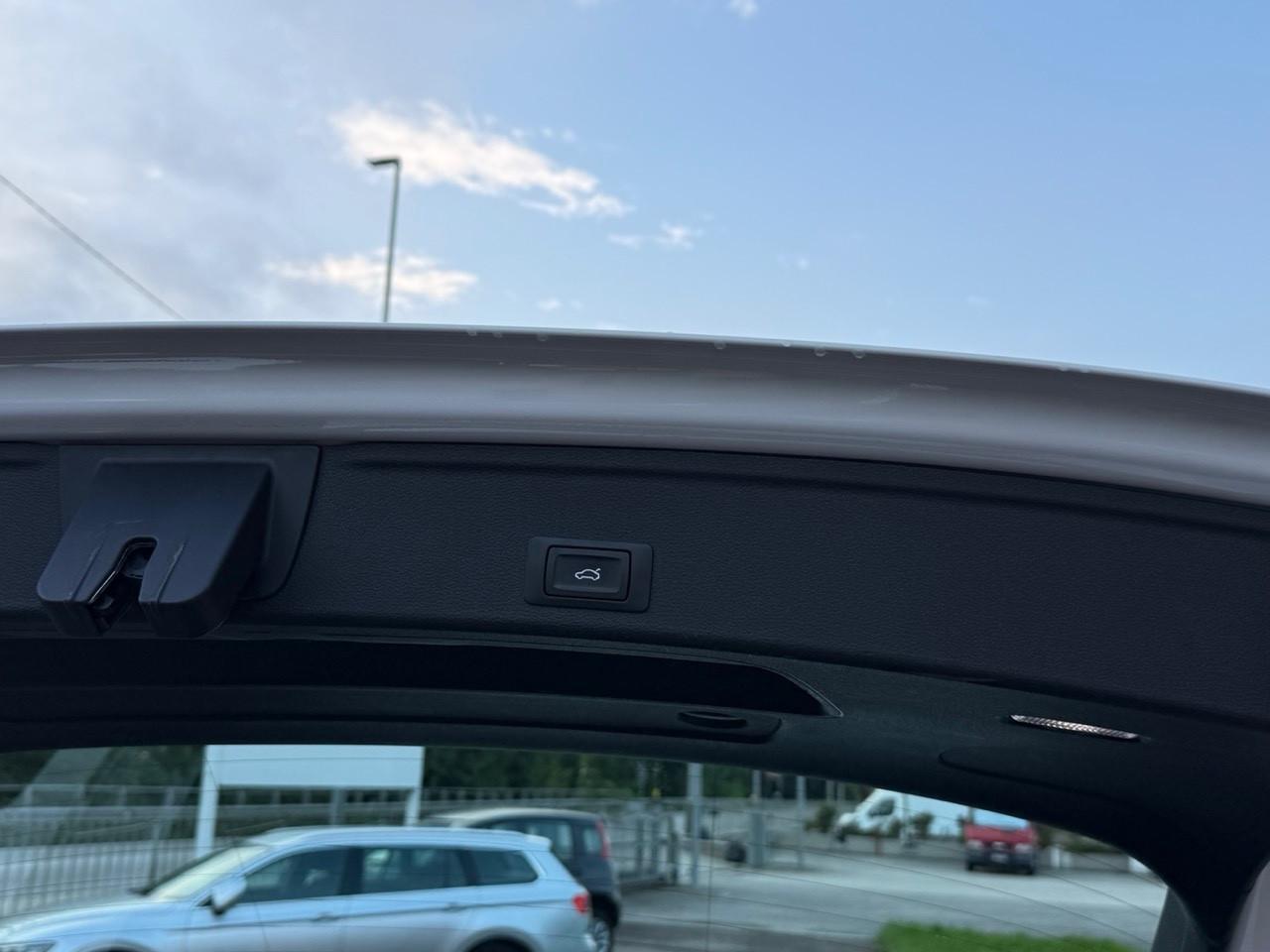 Audi A4 Avant 40 TDI quattro Sport/led/perla