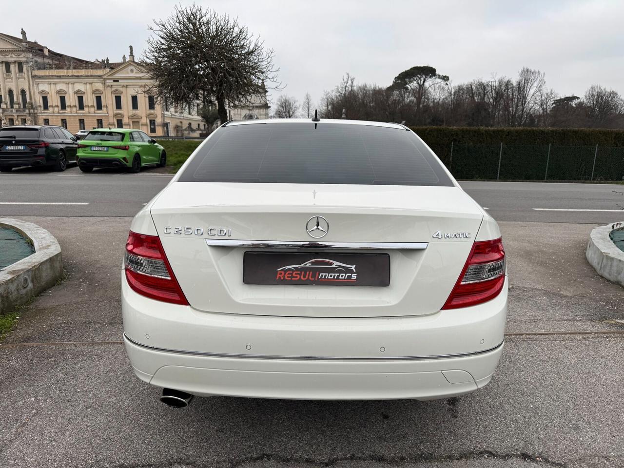 Mercedes-benz C 250 CDI 4Matic BlueEFFICIENCY Avantgarde