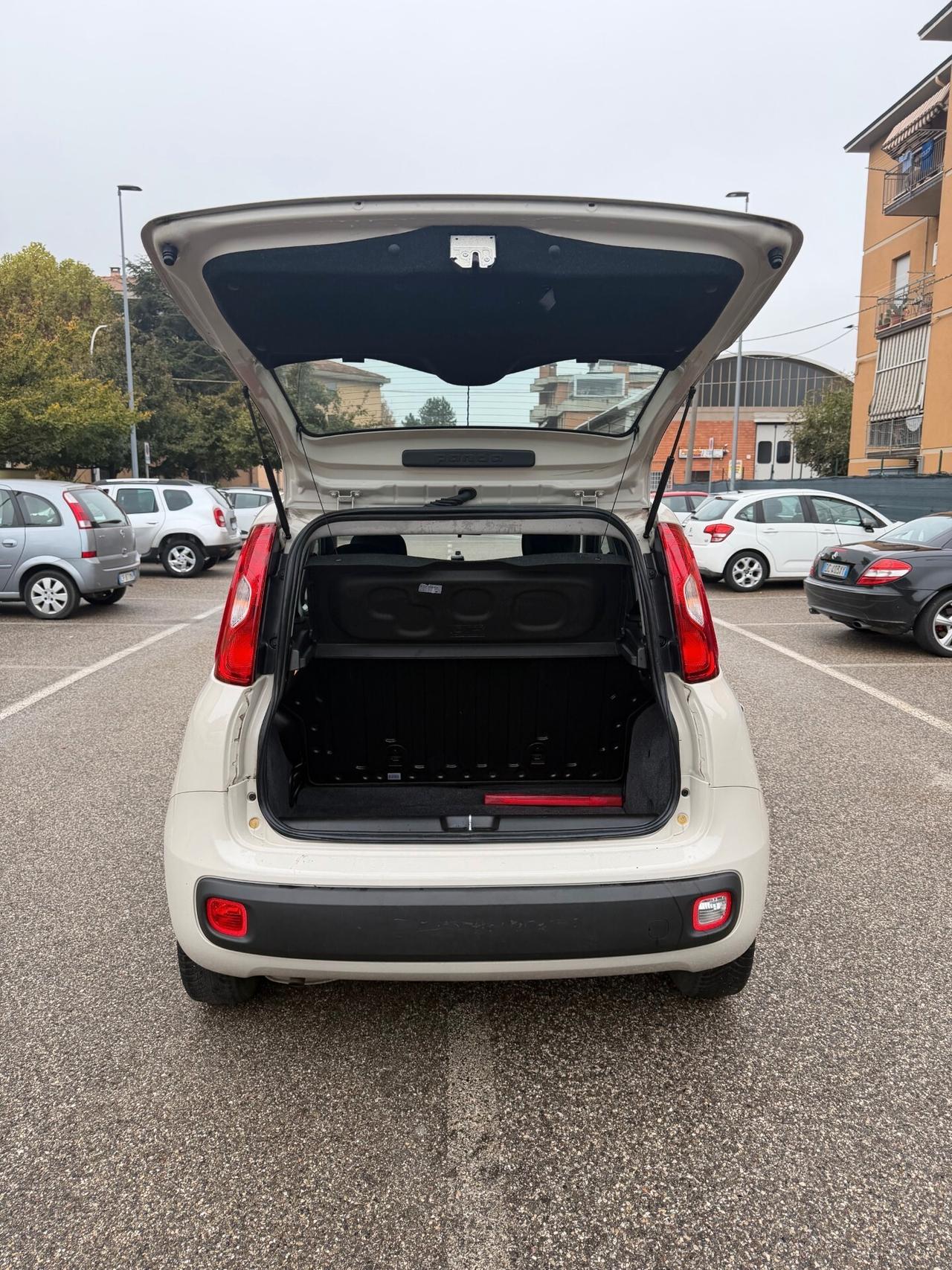 Fiat Panda 1.2 - NEOATENTATI - 12 MESI DI GARANZIA -