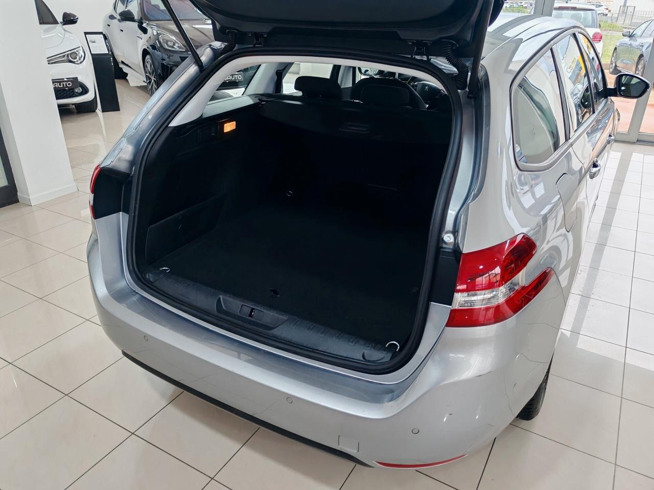 Peugeot 308 1.5 HDi 130cv SW Business 2020