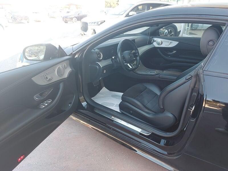 Mercedes-Benz Classe E E220 d 4MATIC Premium Plus