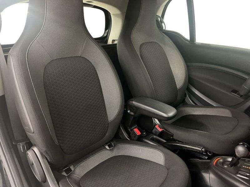 smart fortwo EQ Passion 22kW