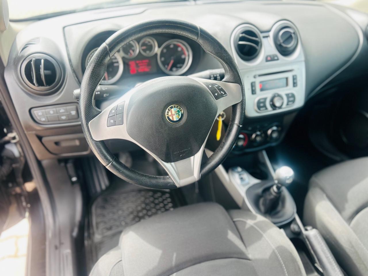 Alfa Romeo MiTo 1.3 JTDm-2 95 CV S&S Distinctive Sport Pack