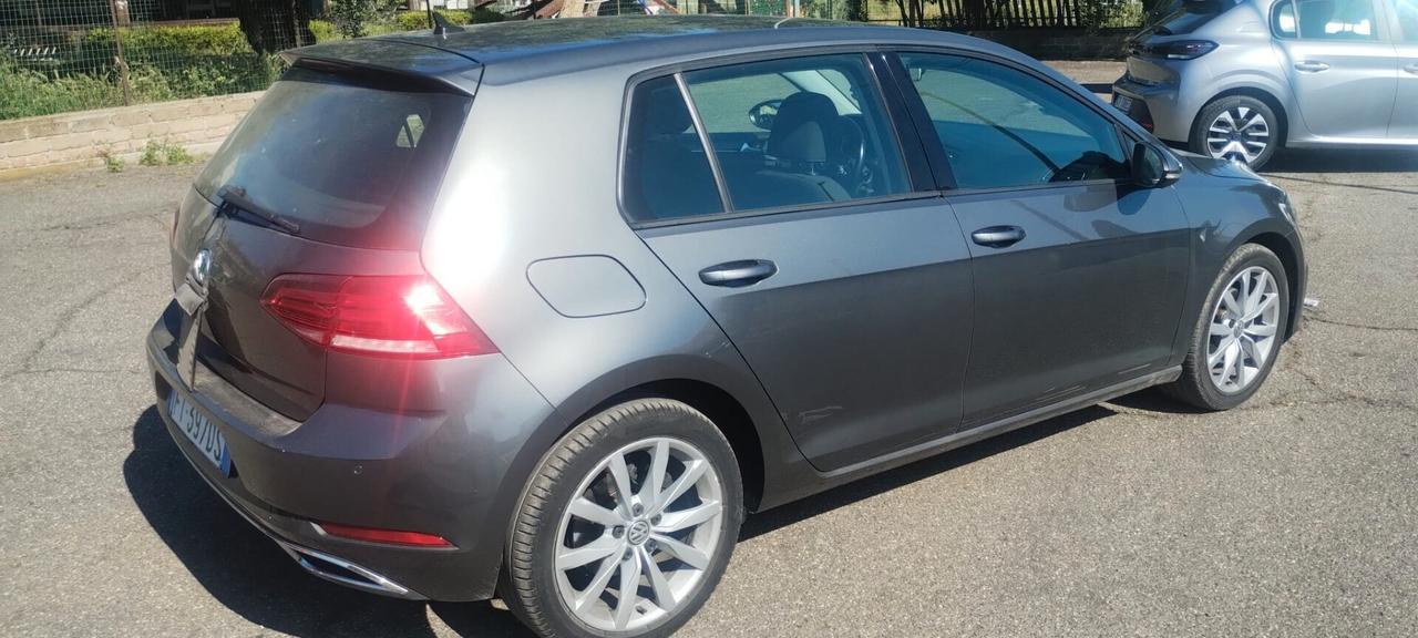 Volkswagen Golf 1.6 TDI 115CV DSG 5p. Business BlueMotion Technology