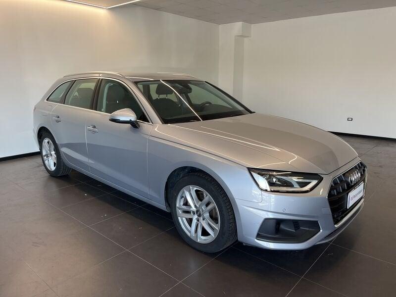 Audi A4 Audi Avant Business 30 TDI 100(136) kW(PS) S tronic