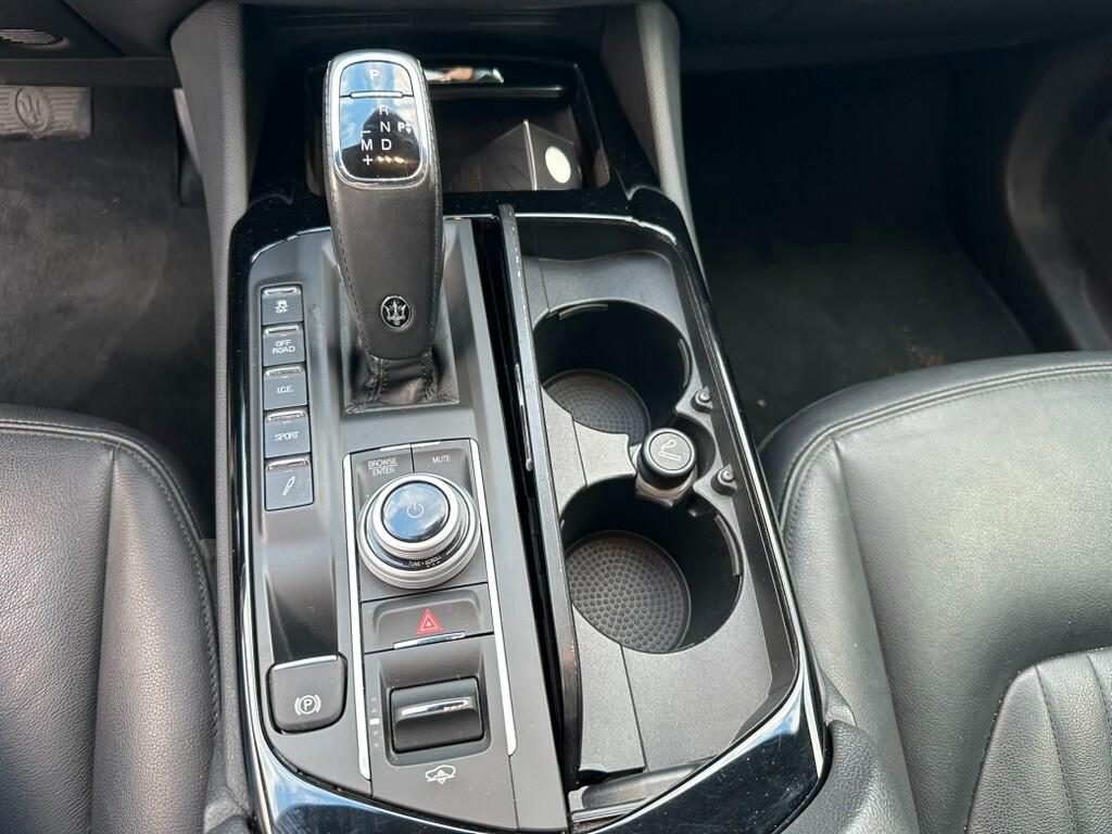 Maserati Levante MHEV 330 CV AWD Executive