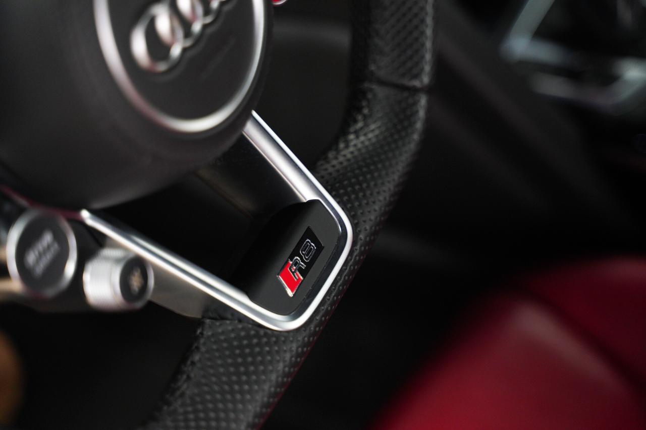 Audi R8 Coupé V10 quattro S tronic performance