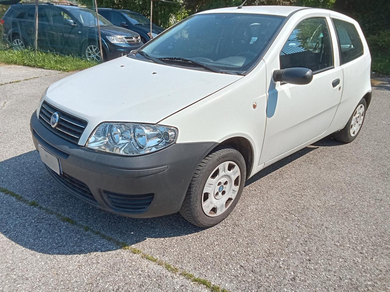 Fiat Punto 1.2 neo patentati