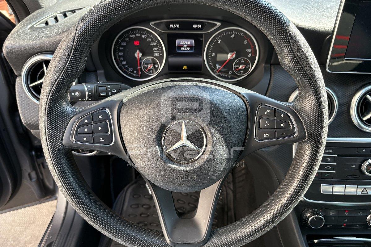 MERCEDES A 180 d Executive