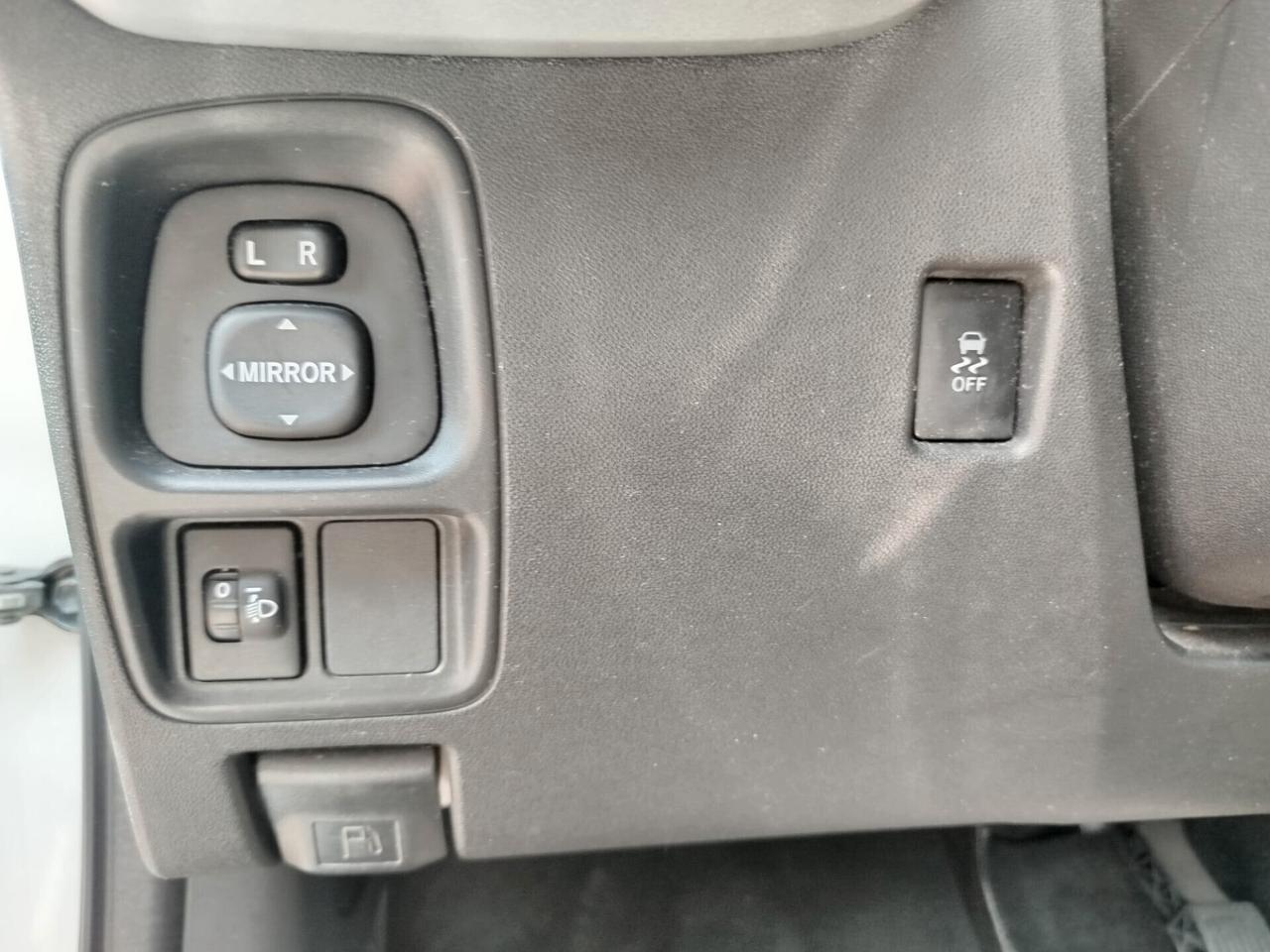 TOYOTA AYGO 1.O AUTOMATICA *PREZZO VERO* CRONO TAGLIANDI - GARANZIA 12 MESI