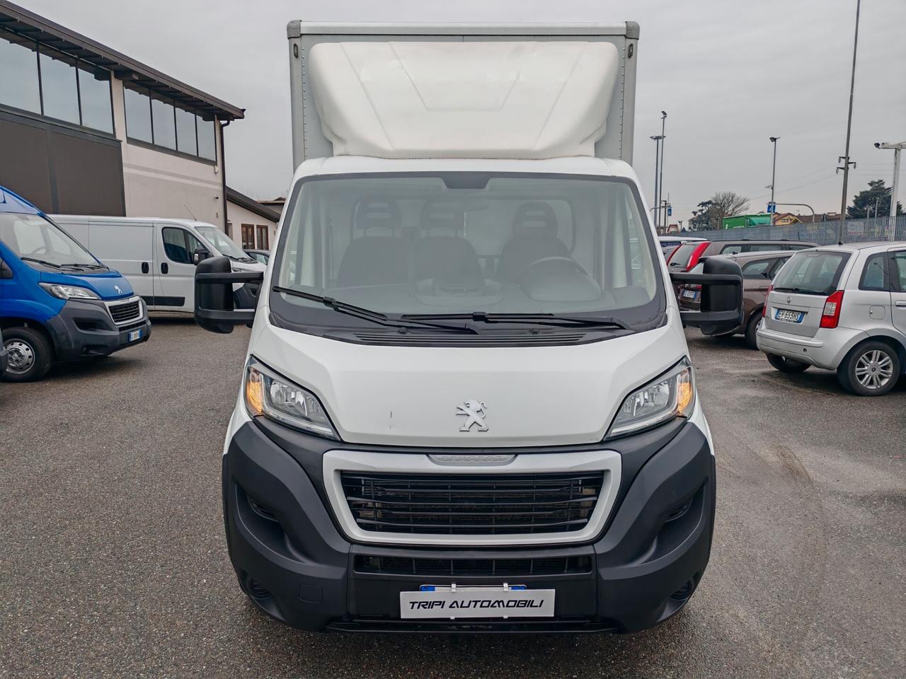 Peugeot Boxer 35 2.2 BlueHDi 140 S&S PLM-TA BOXATO