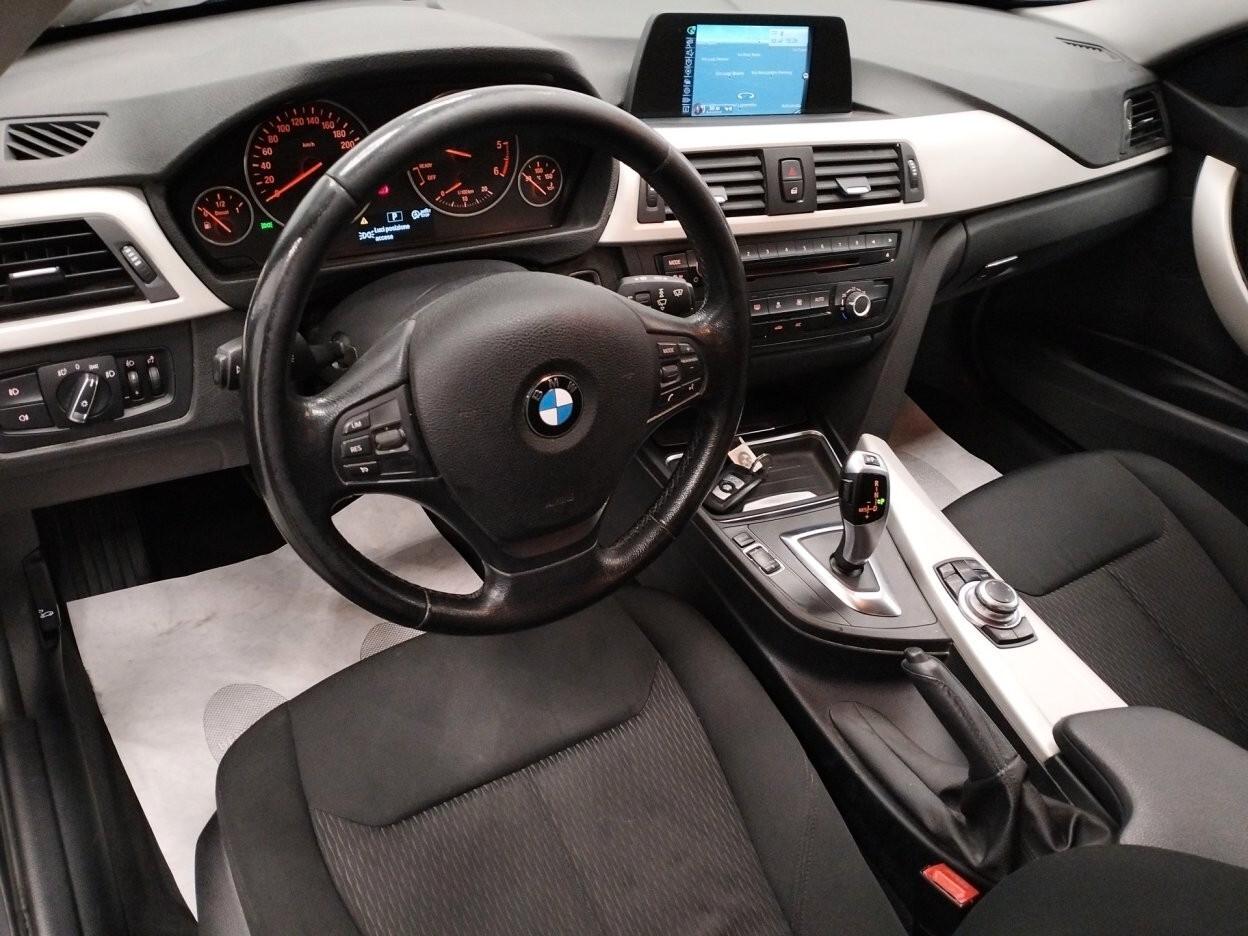 BMW 320d Touring xdrive * AUTOMATICA *