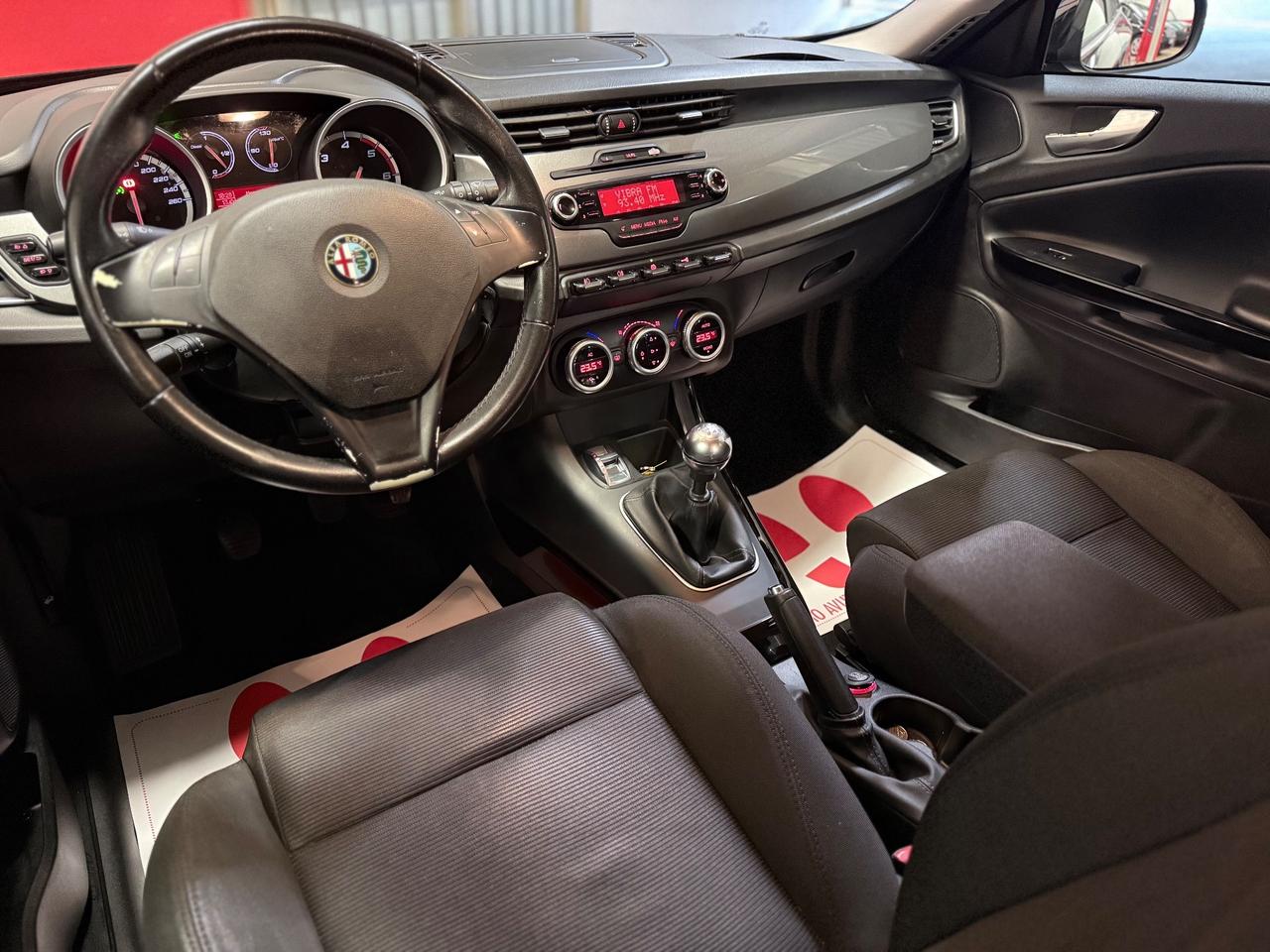 Alfa Romeo Giulietta 1.6 JTDm-2 105 CV Exclusive