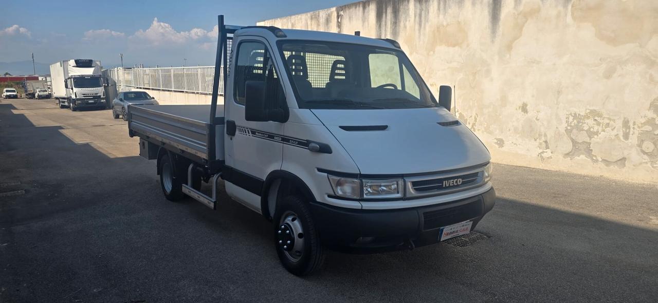 IVECO DAILY M0T0RE 2.800