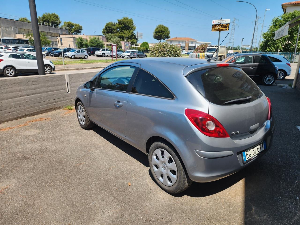 Opel Corsa 1.0 12V 3 porte Club