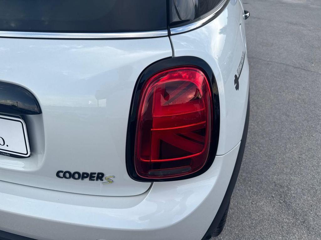Mini Cooper SE 3p Yours auto