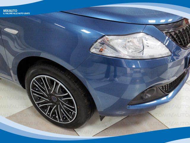 LANCIA Ypsilon Hybrid 1.0 FireFly 70cv 5 Porte Gold EU6 KM Ø
