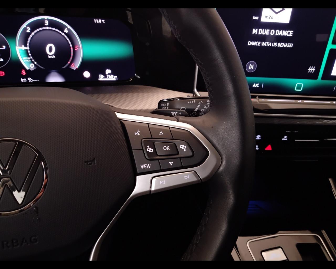 VOLKSWAGEN Golf VIII 2024 - Golf 2.0 tdi Style 150cv dsg