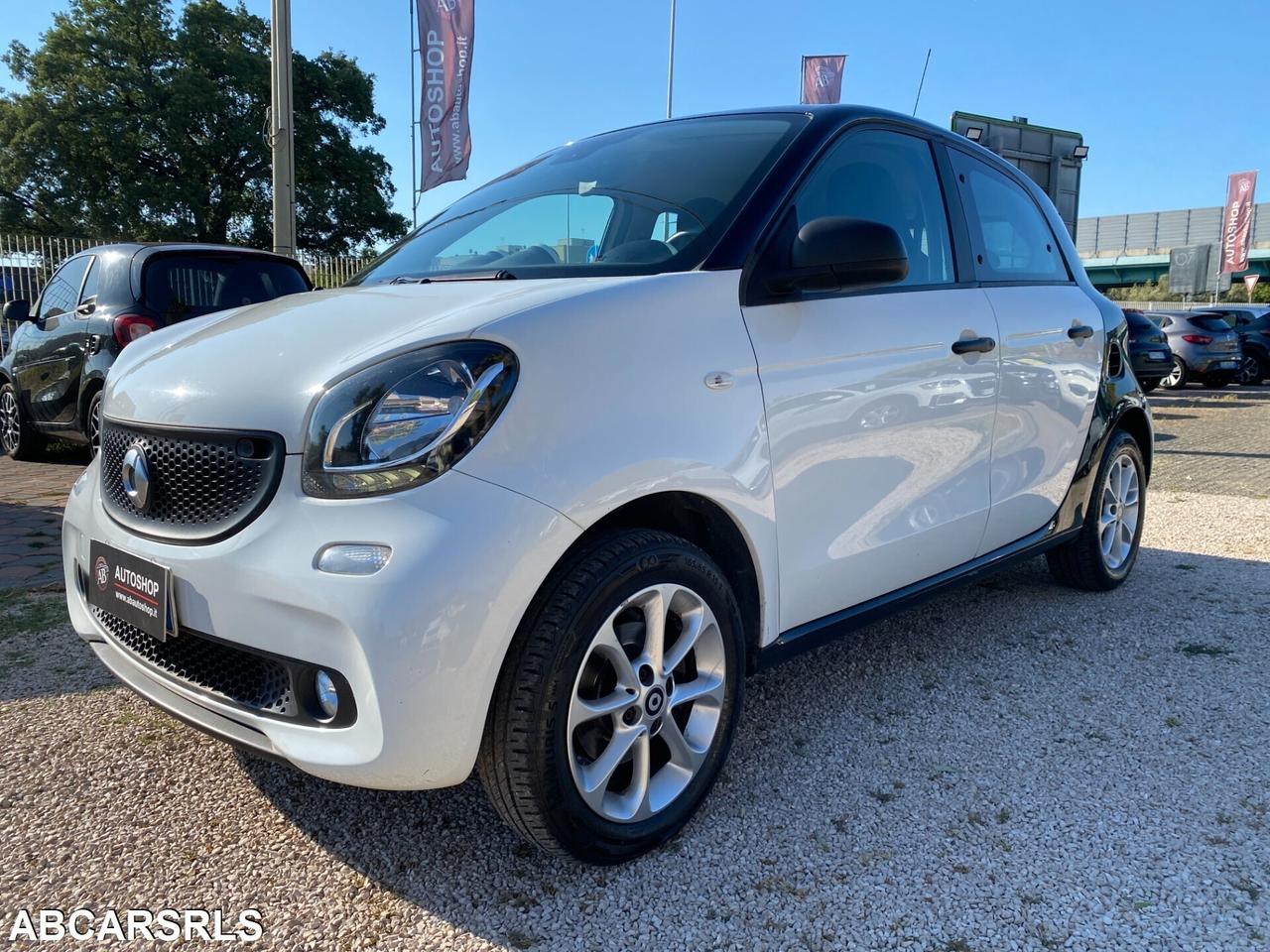 SMART - Forfour - 70 1.0 Youngster - NEOPATENTATI