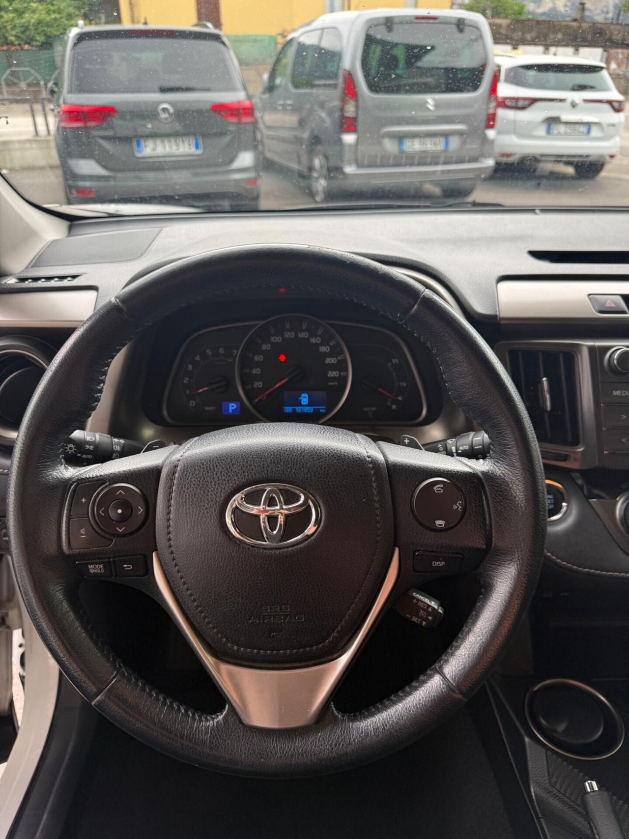 TOYOTA RAV4 2.0 D-4D 4WD STYLE 4X4