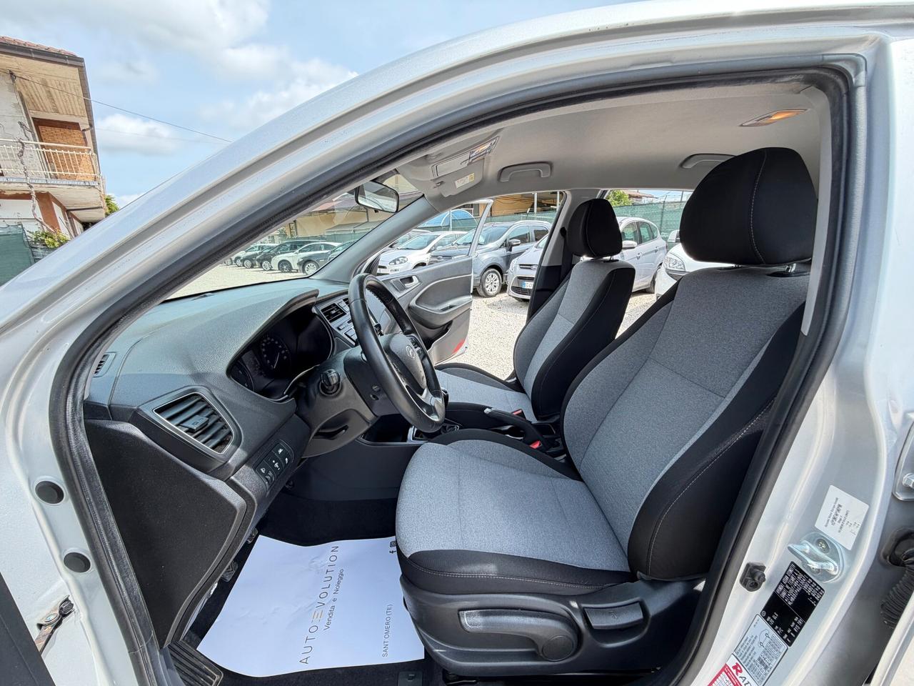 Hyundai i20 1.1 CRDi 75 cv 5p 77.864 km unico proprietario