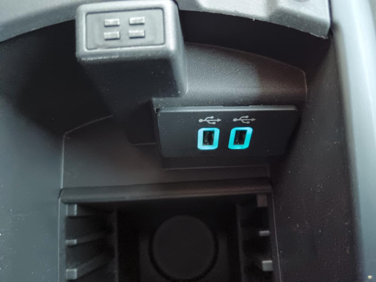 Ford C-Max 1.5 TDCi 120CV TITANIUM FULL PROMO