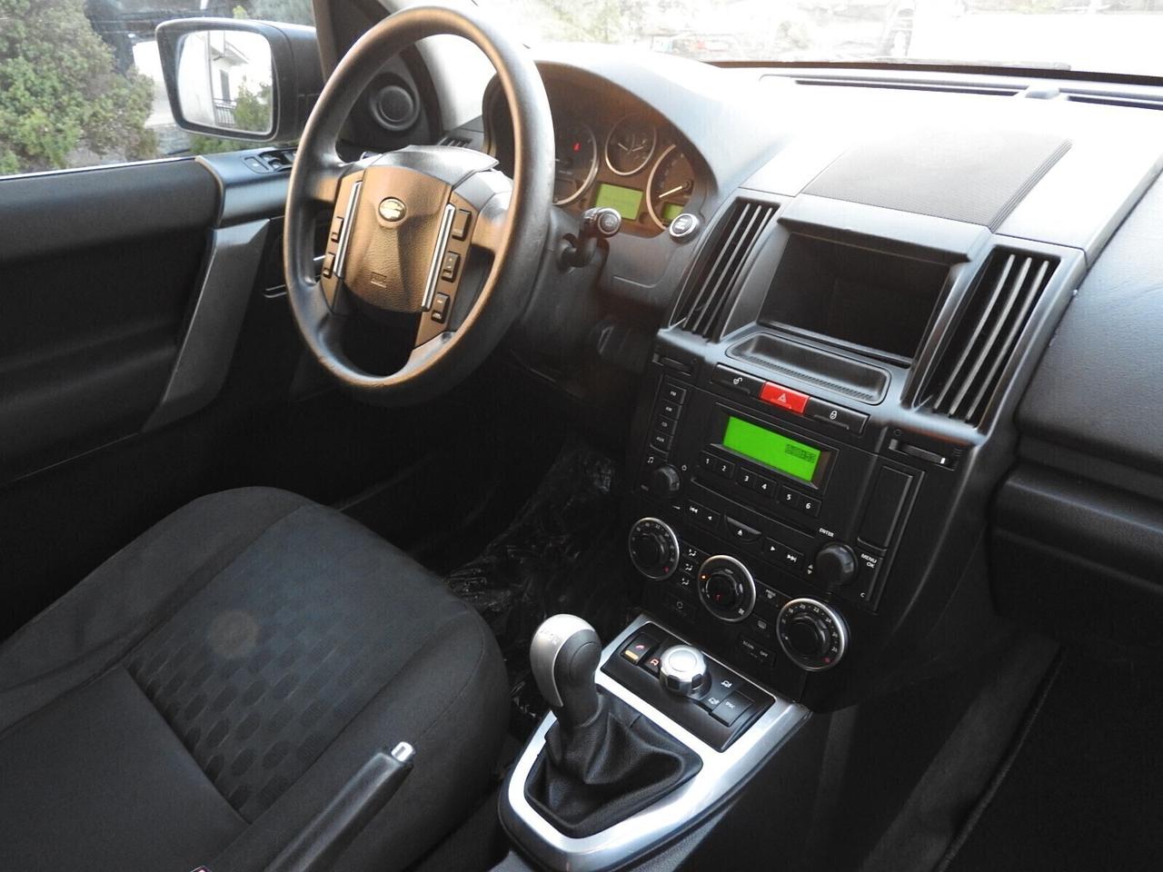 Land Rover FREELANDER 2