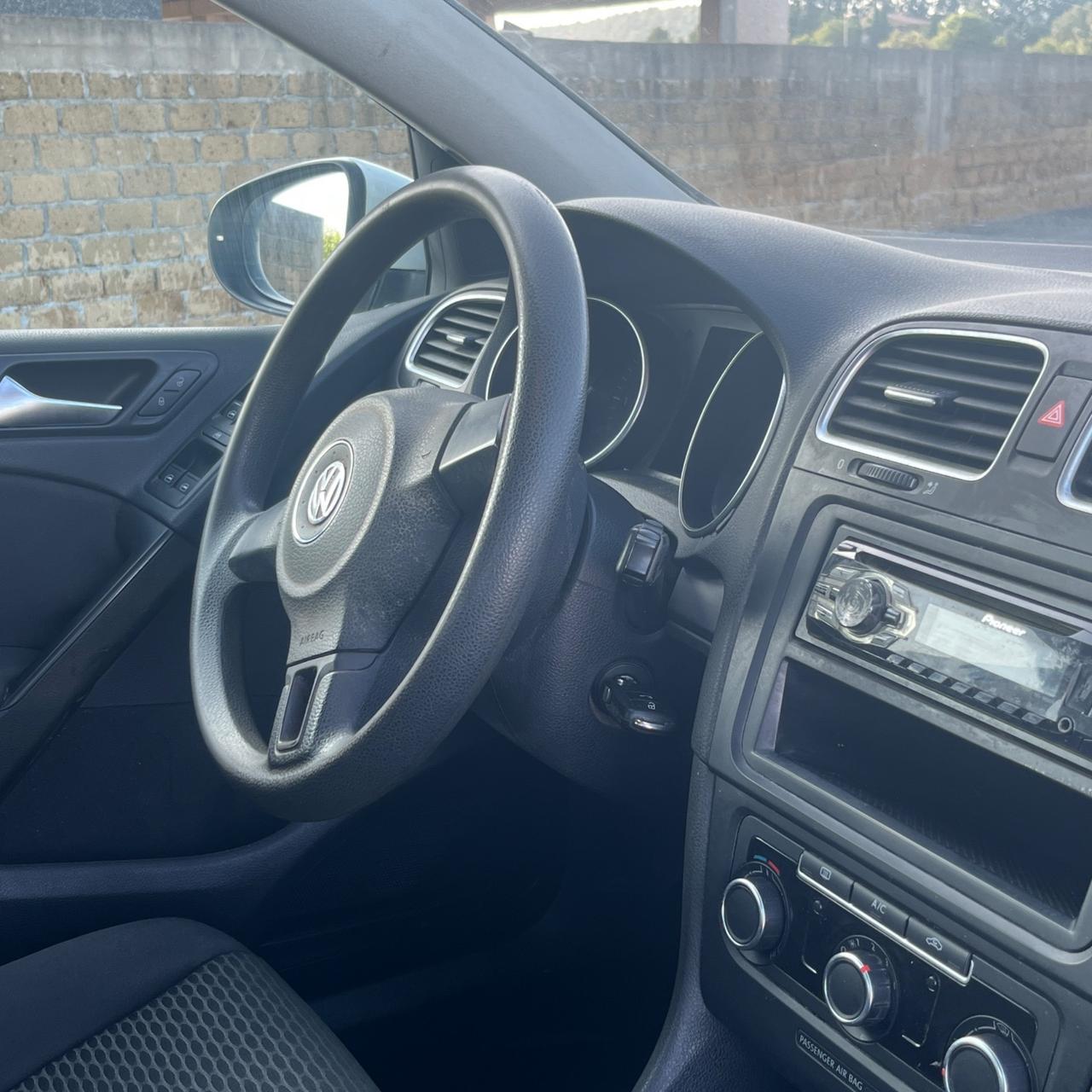 Volkswagen Golf Business 1.6 TDI 5p. Highline