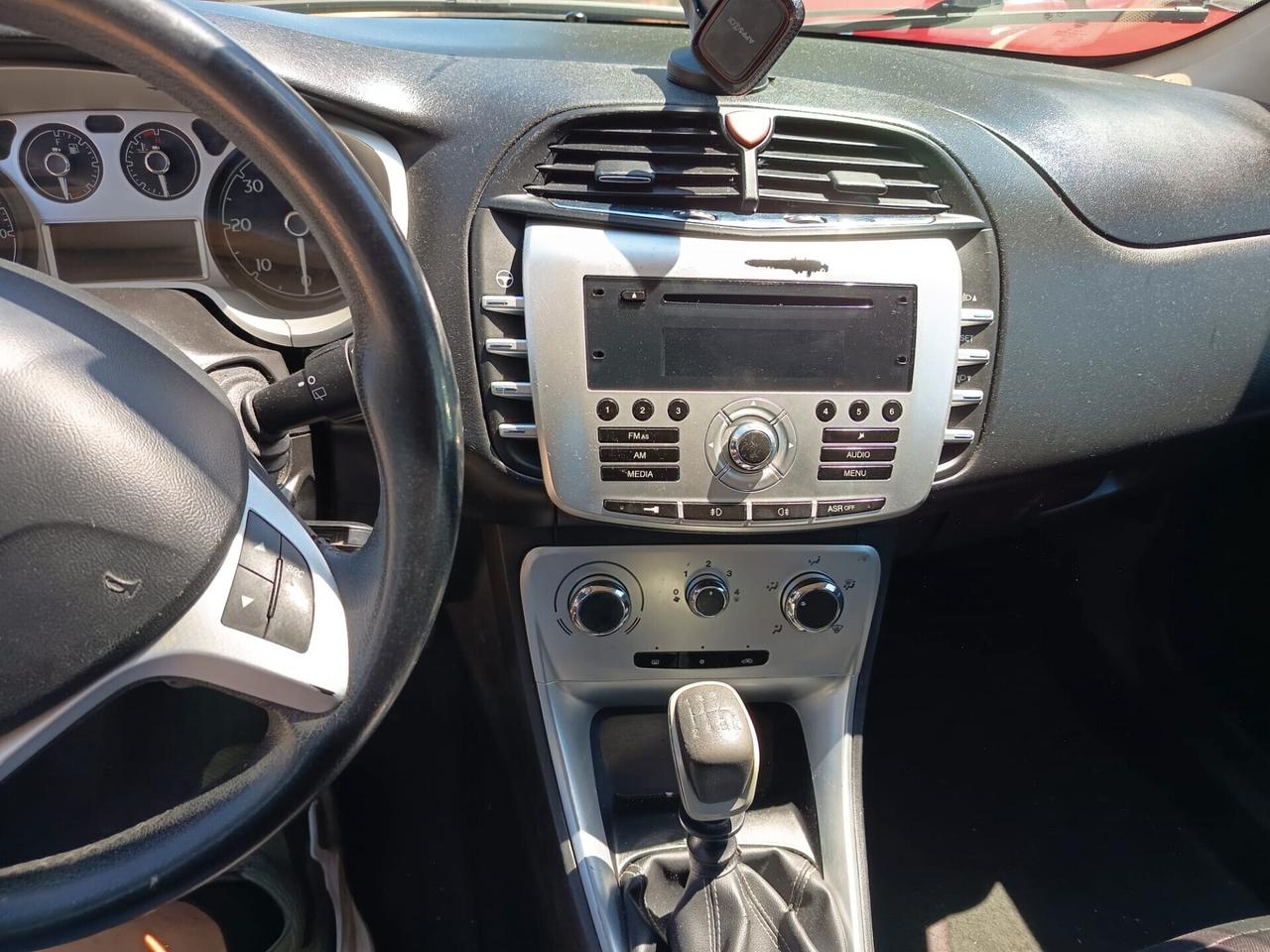 Lancia Delta 1.6 MJT DPF Oro 120cv in perfette condizioni