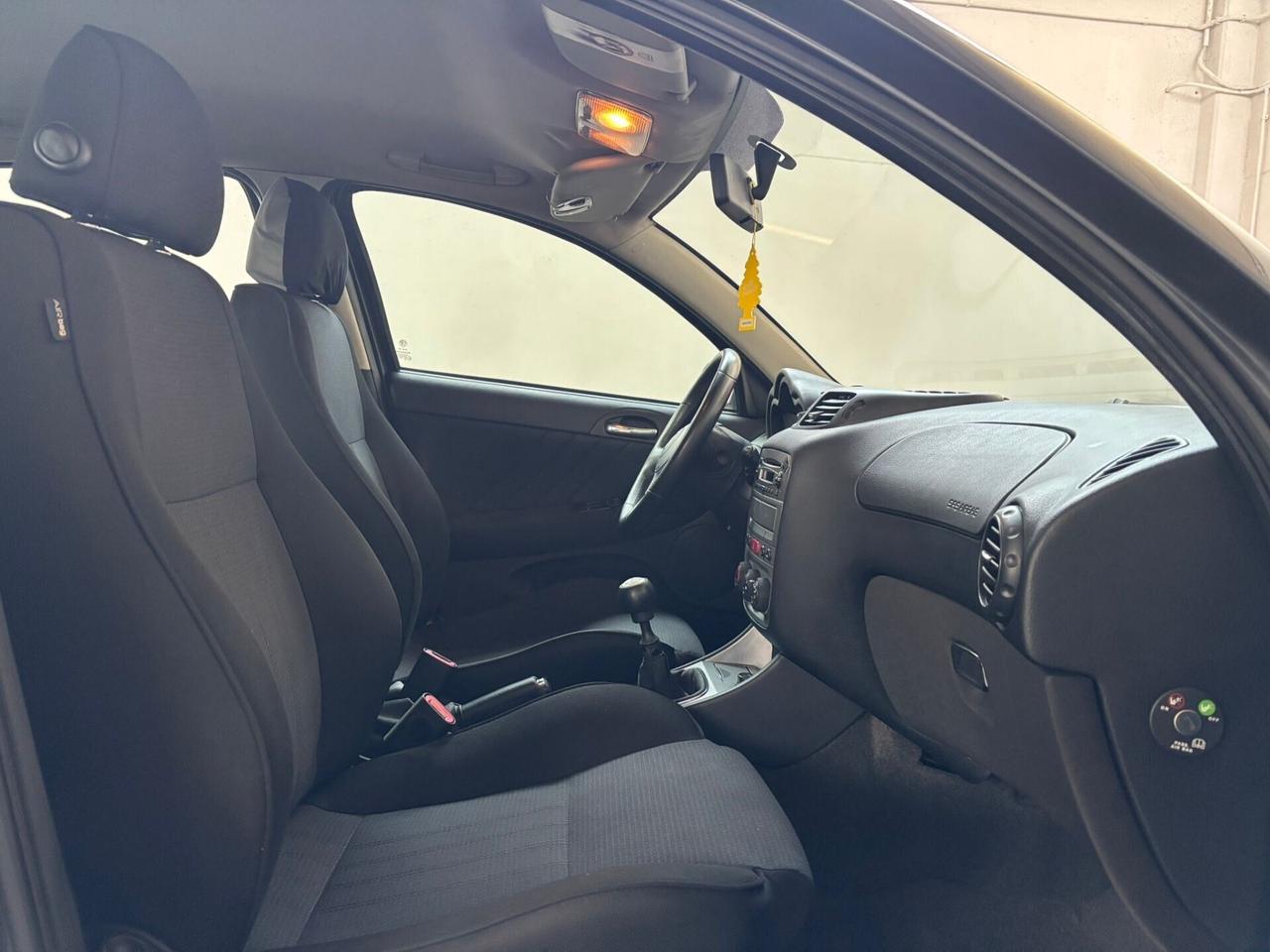 Alfa Romeo 147 1.9 JTD M-JET 16V 5 porte Dist.