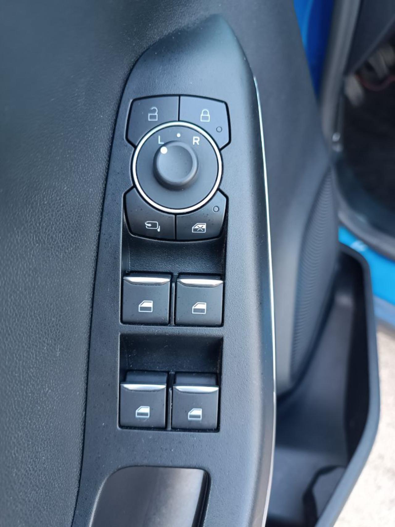 FORD Puma 1.0 EcoBoost Hybrid 125 CV S&S ST-Line