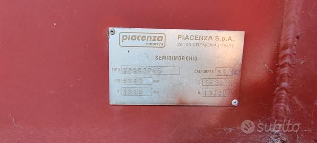 Rimorchio con cisterna