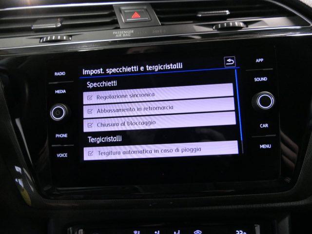 VOLKSWAGEN Touran 1.5 TSI ACT DSG Business BlueMotion Technology