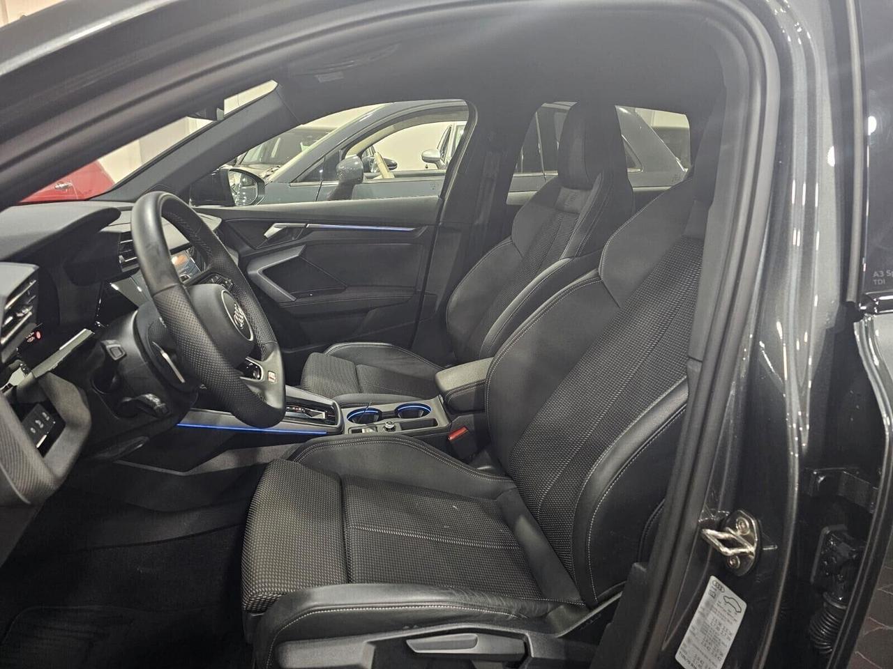 NUOVA AUDI A3 SPORTBACK SPB S-LINE 35TDI 150CV S-TRONIC BLACK -LUCI- SONOS- SEDILI ELETTRICI-RISCALDATI-MASSAGGIANTI